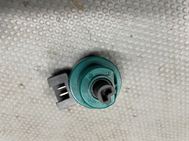 IGNITION SWITCH 1D002436NG 1