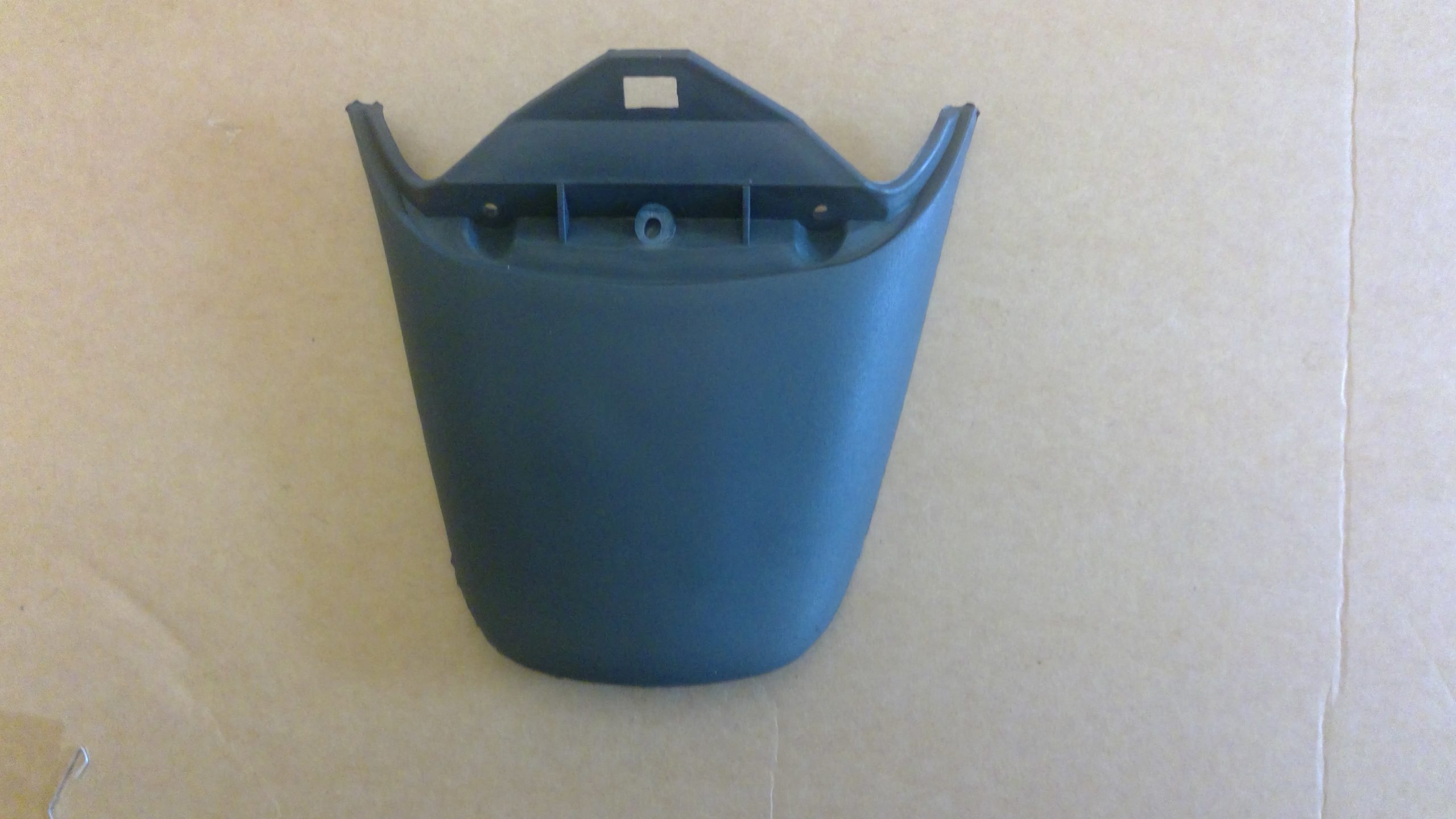 REAR MUDGUARD LOWER 573925000D