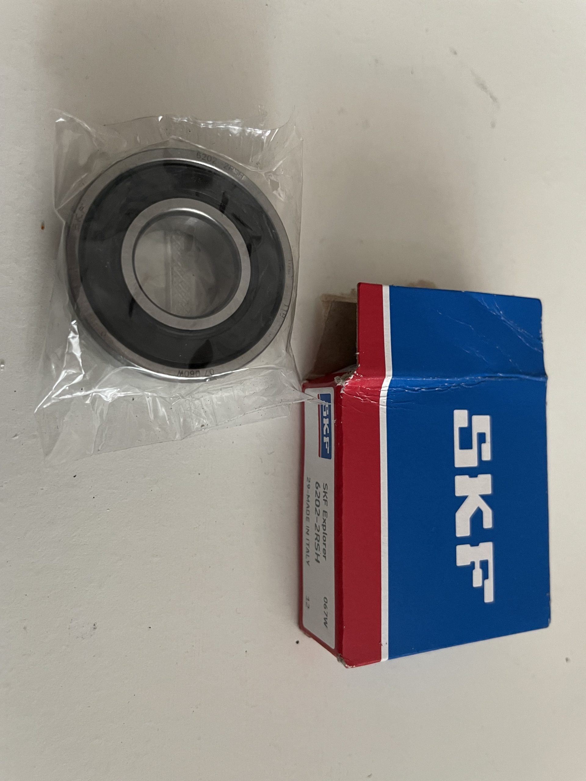 BEARING SKF 6202 2RSH