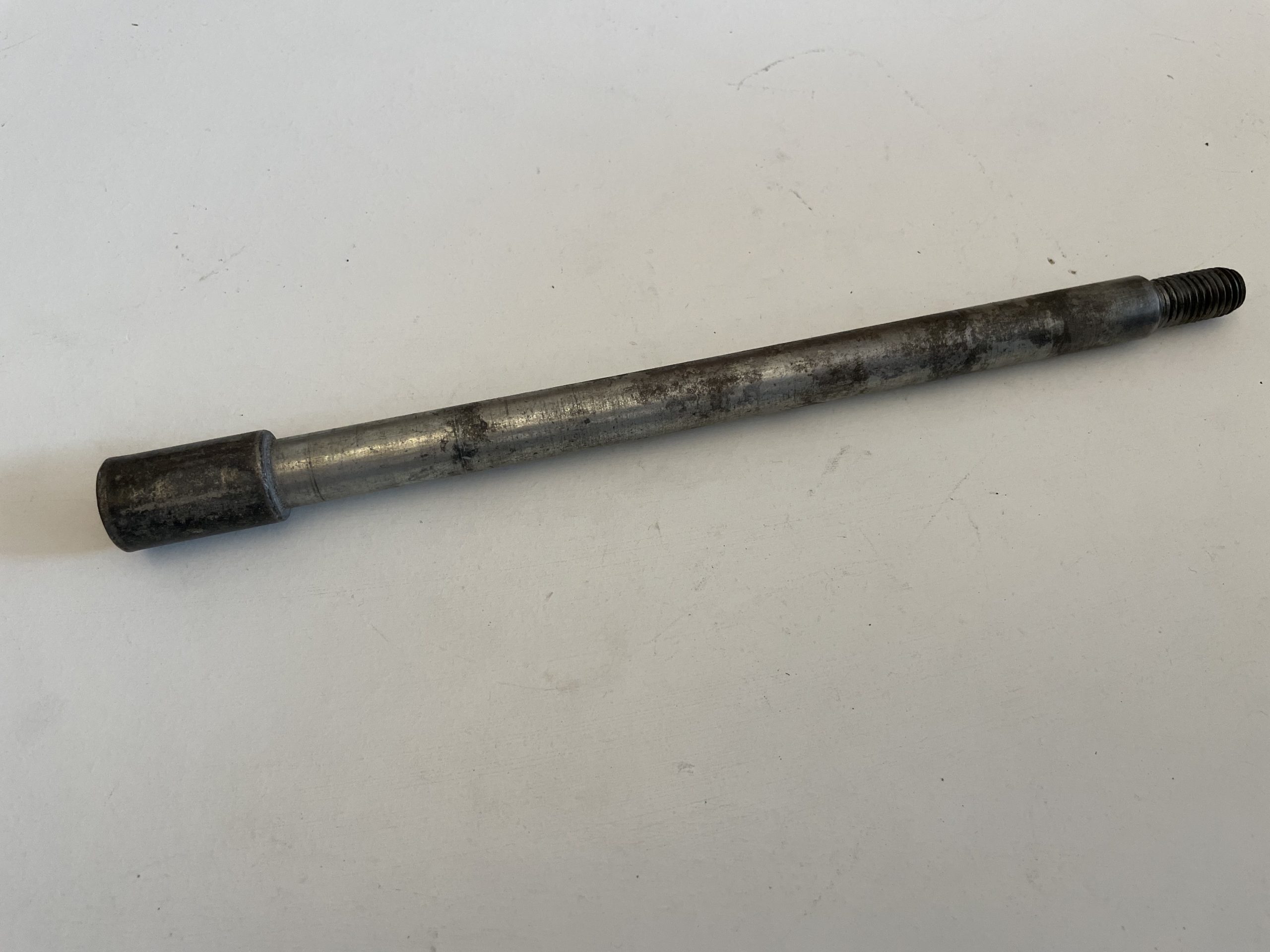 FRONT WHEEL BOLT 563446UG2