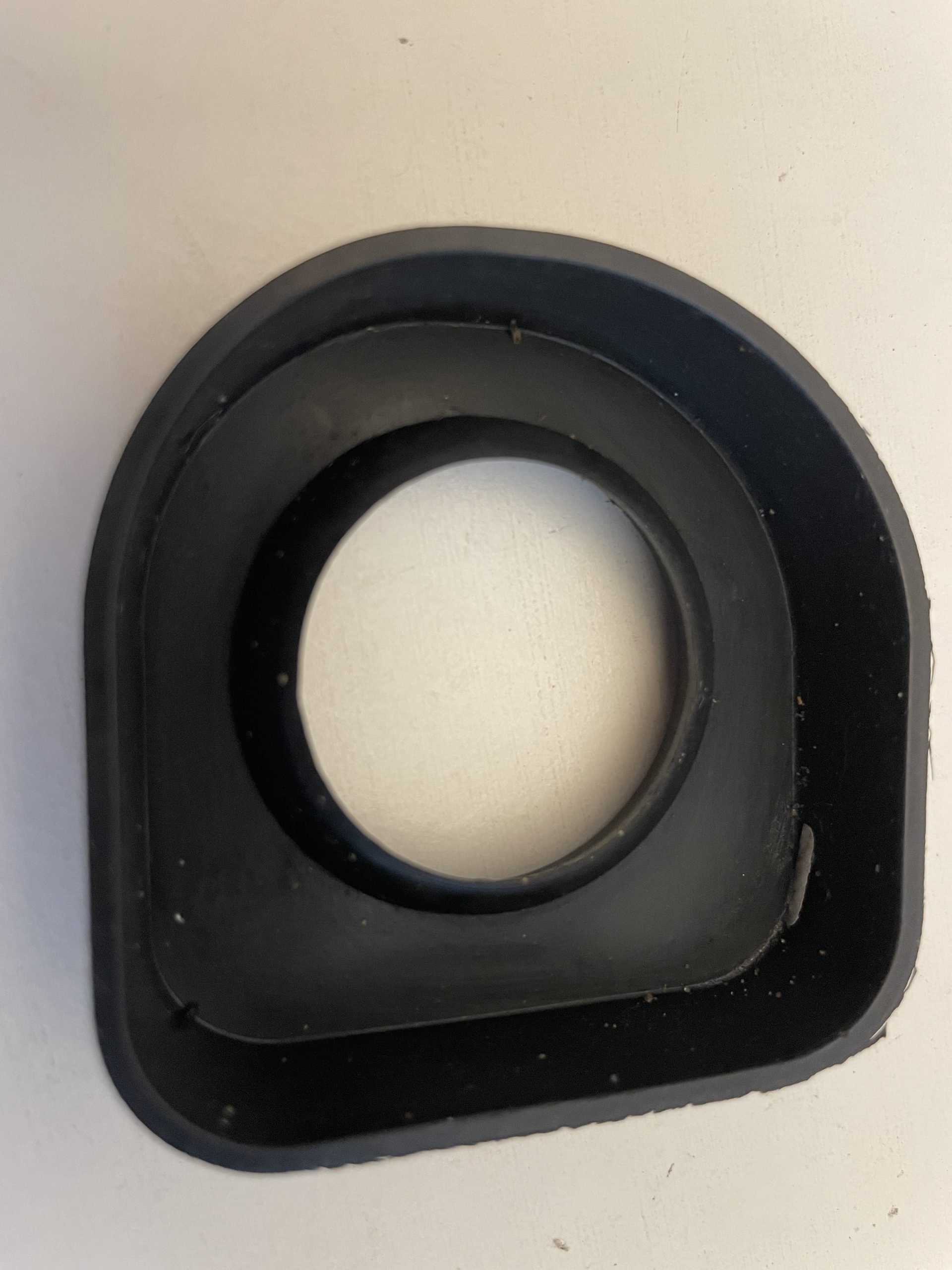 OIL TANK FLOAT CHAMBER 573085UG3