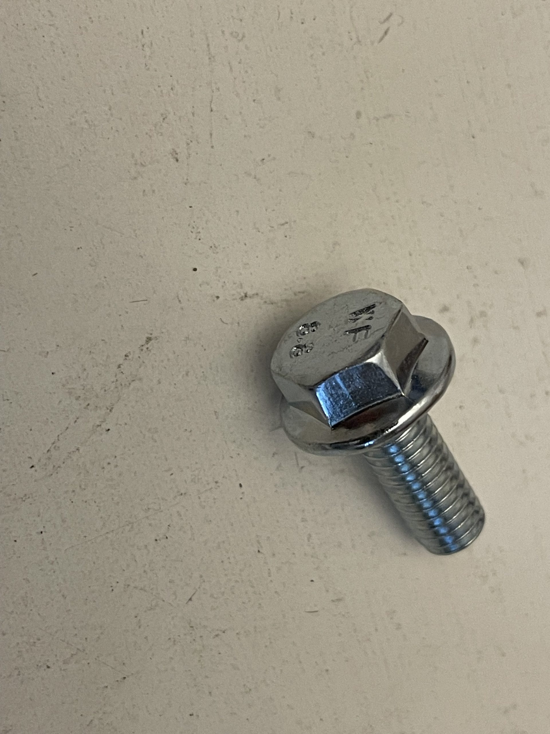 M6 X 16 FLANGE SCREW 031089NA