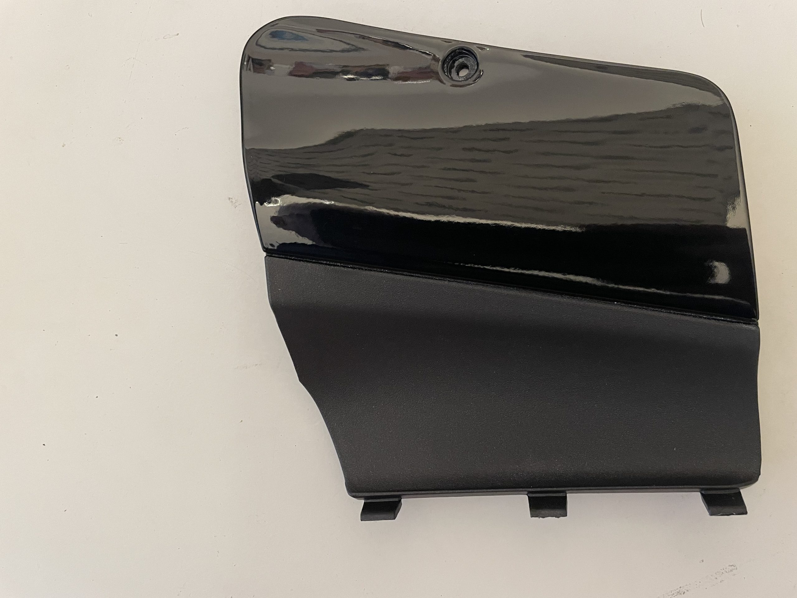 GENUINE BATTERY DOOR PANEL 6203100090NG (2)