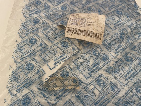 GENUINE GILERA MUDGUARD STRIPE STICKER 574896NG