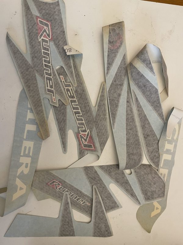 GENUINE GILERA VX STICKER KIT 621745NG (2)