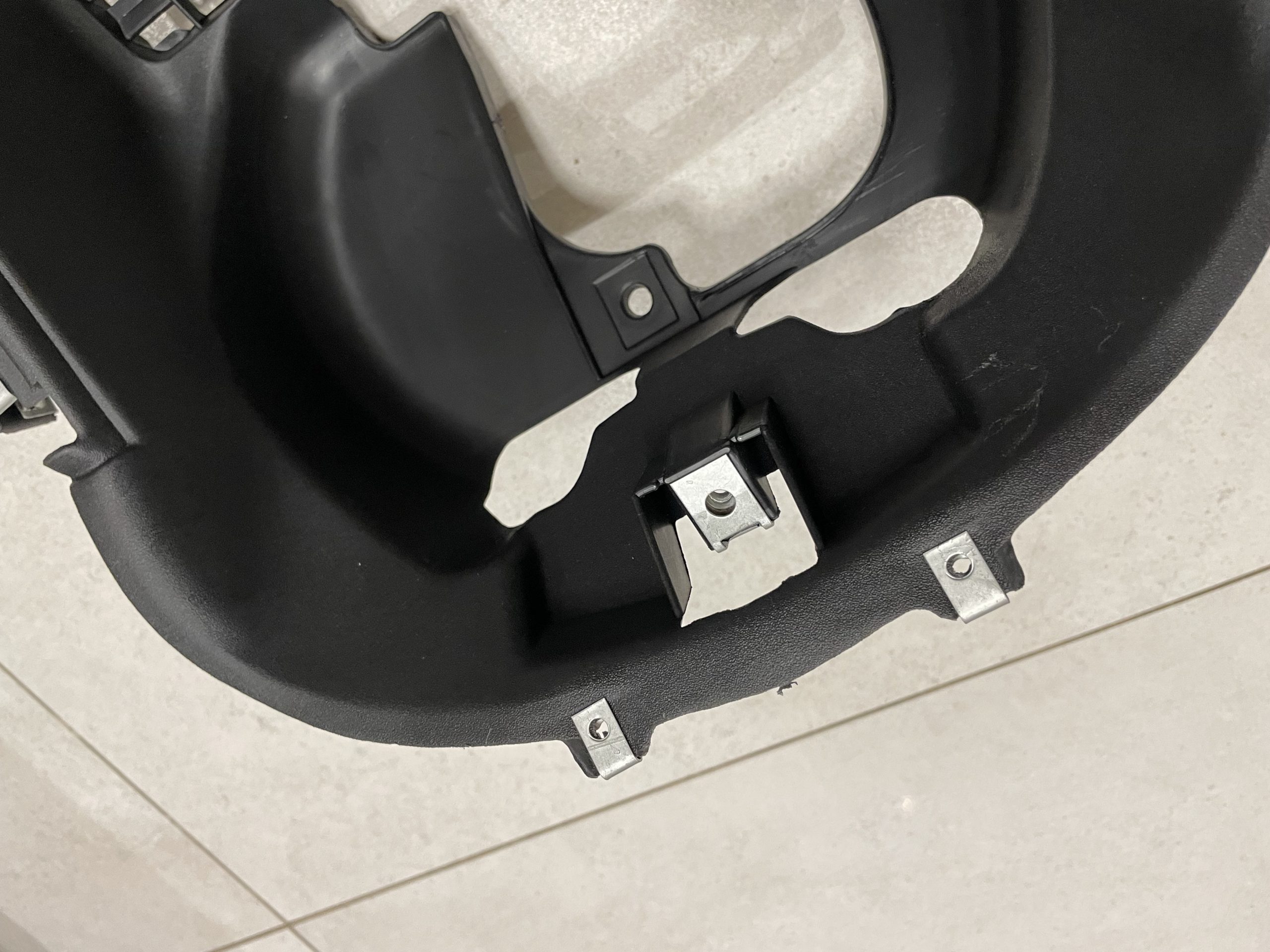 GENUINE LOWER PROTECTIONFORK PANEL 299107000CNG (5)