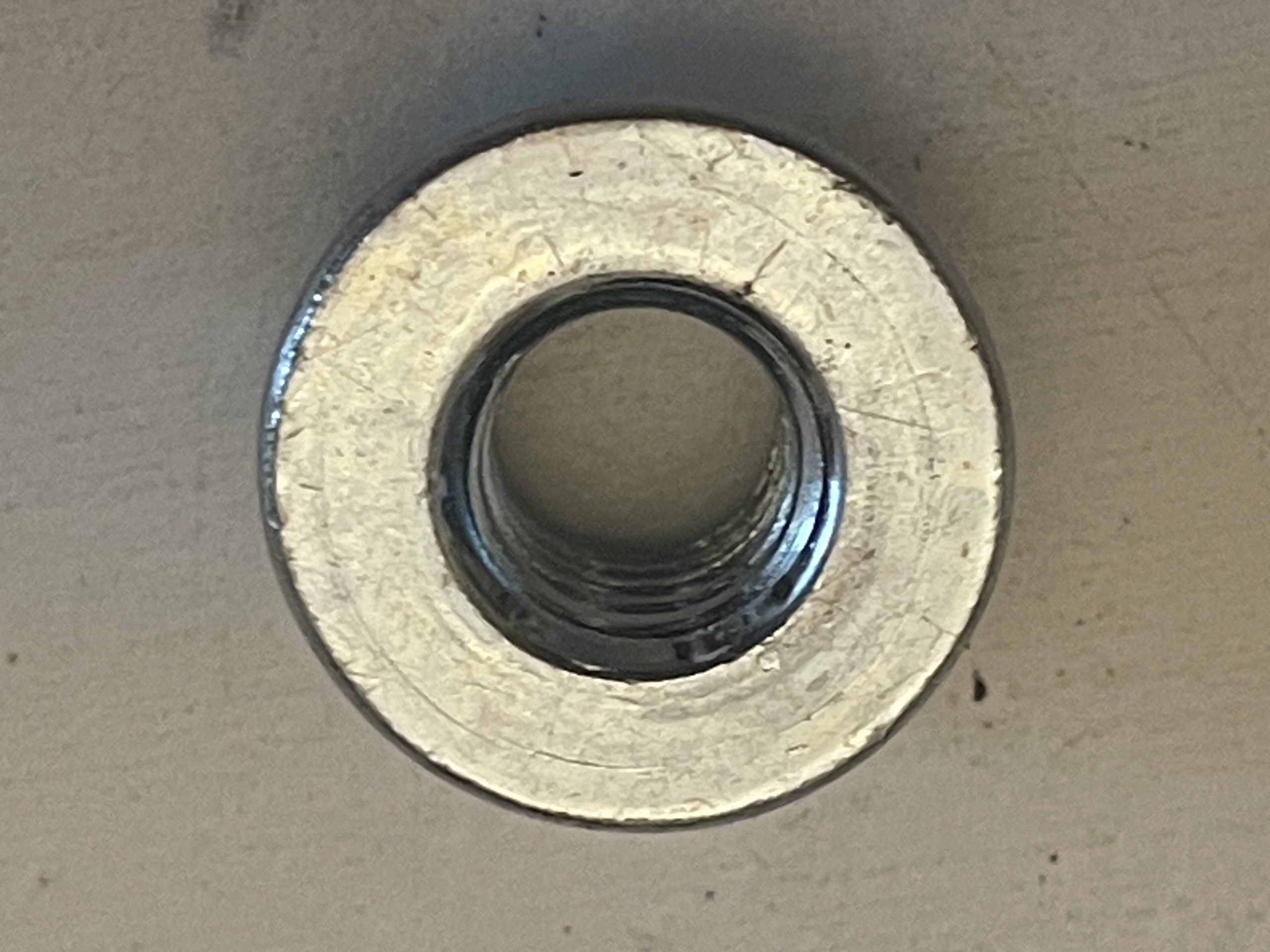 AFTERMARKET CYLINDER HEAD M10 FLANGE NUT 434078NA (1)