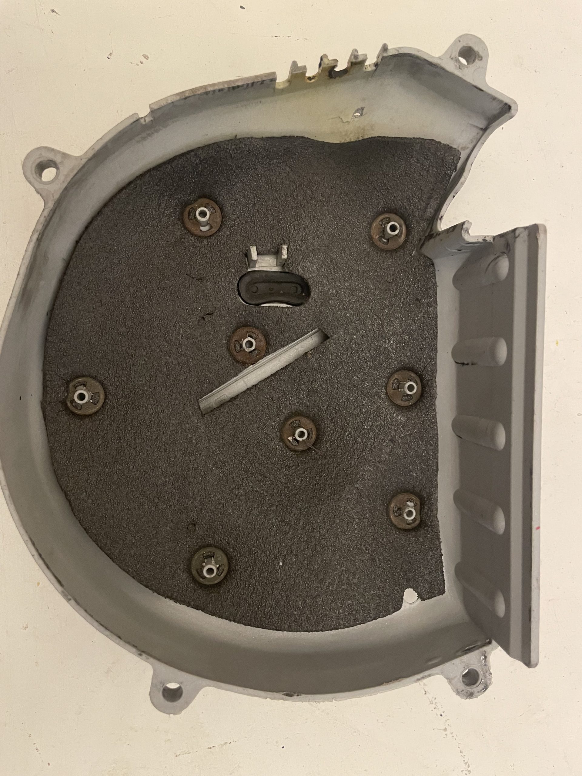 FLYWHEEL COVER 487924UG3 (1)