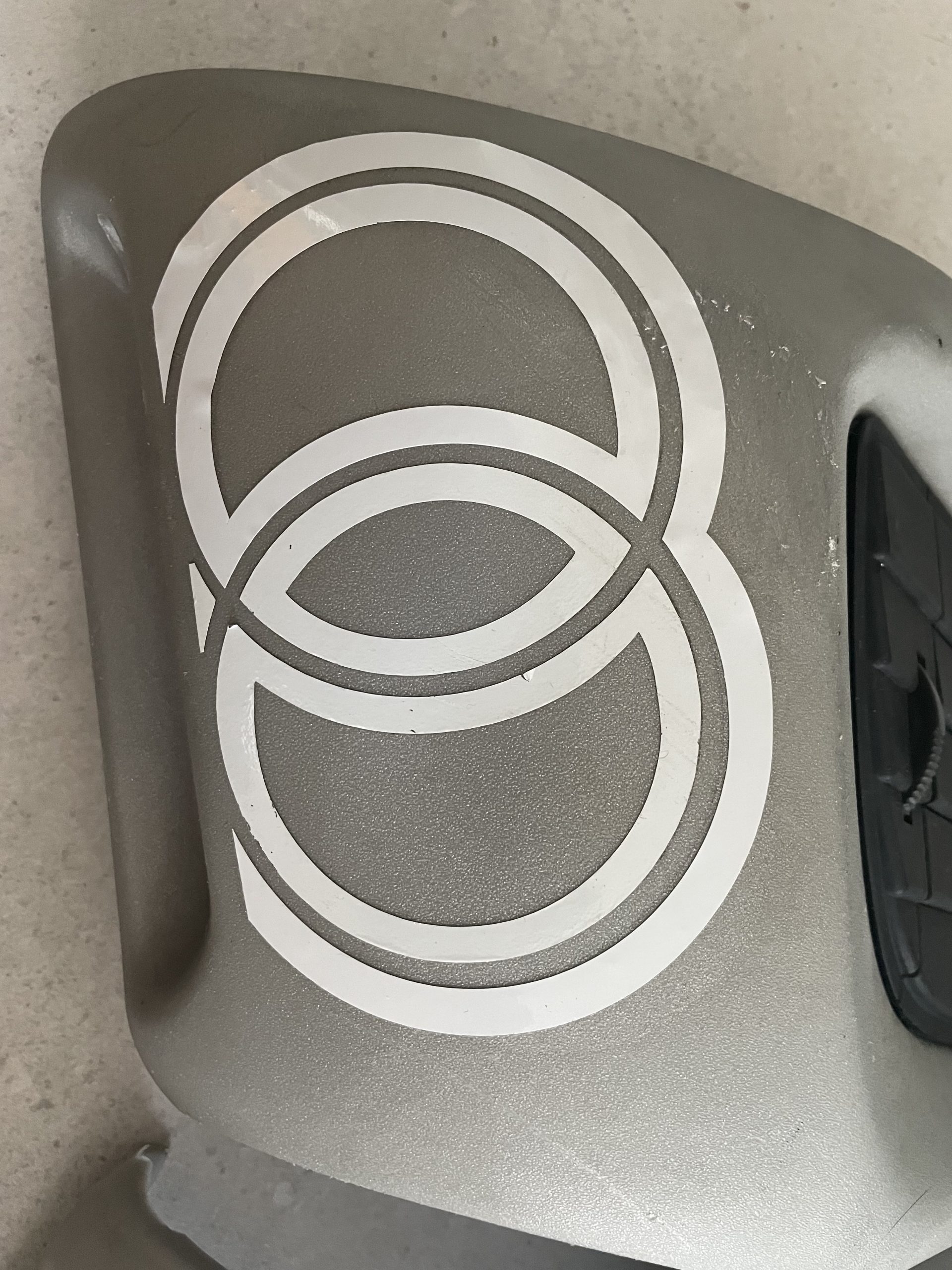 PAIR GENUINE USED VENT PANELS GREYSILVER 2988920043UG5 (4)