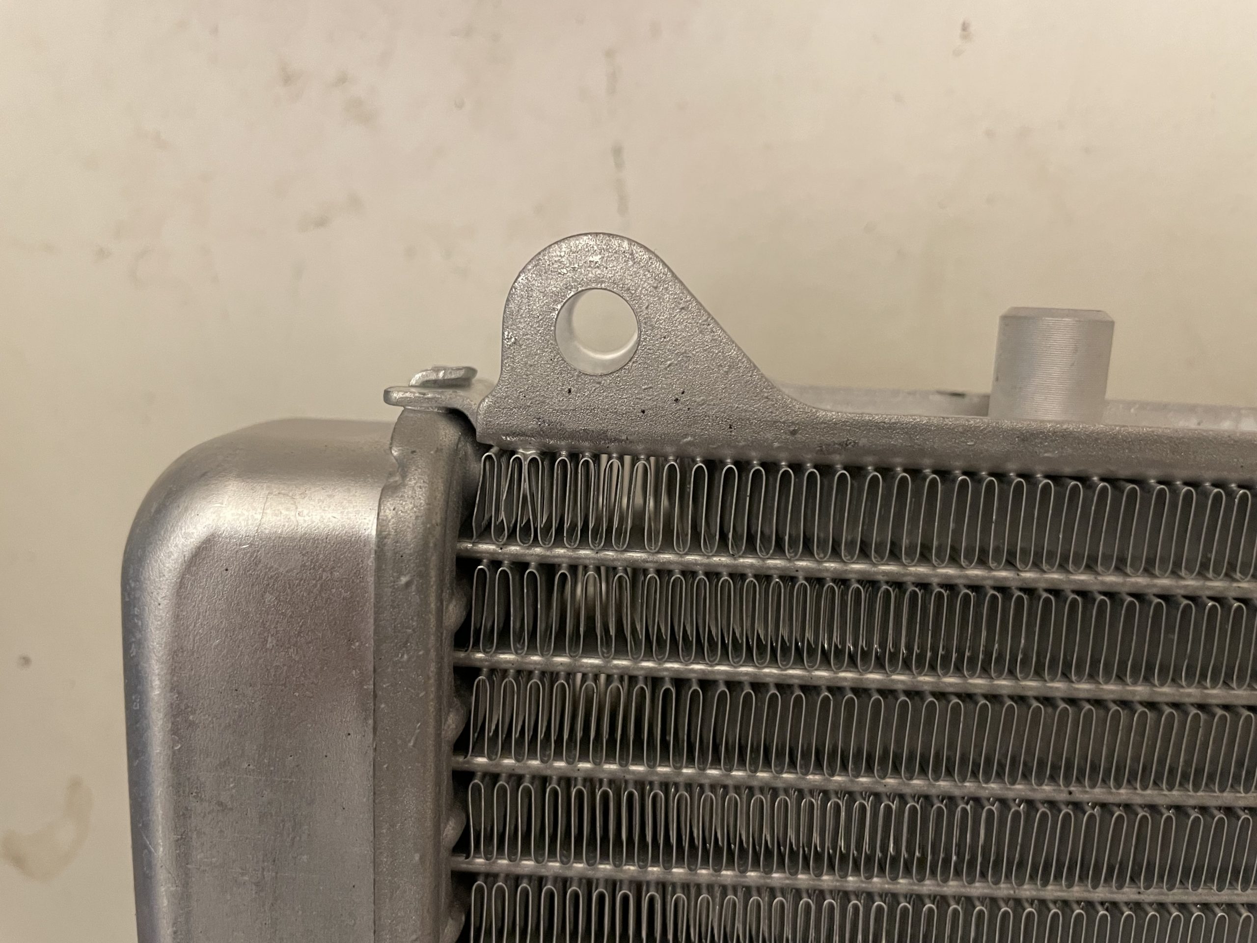 GENUINE GILERA RUNNER RADIATOR 57301RNG (1)