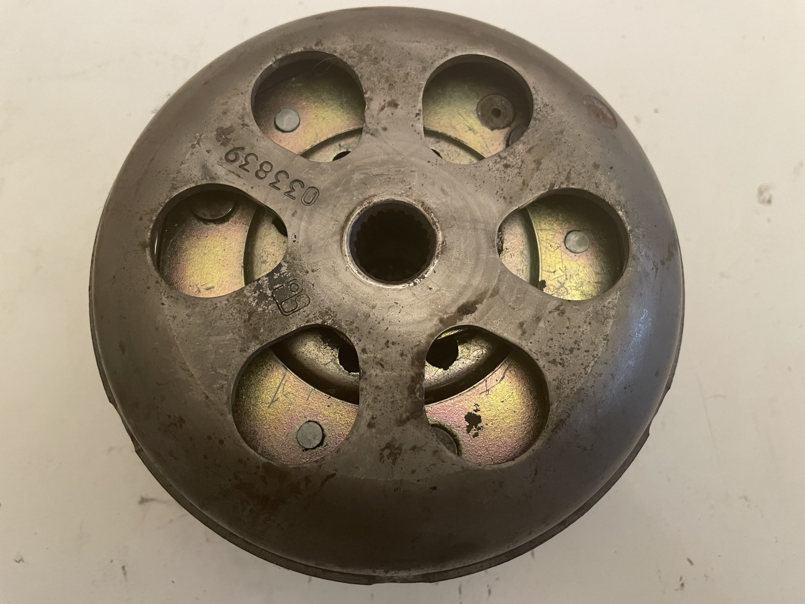 USED RN TORQUECLUTCH ASSEMBLY 827415UG1 (3)