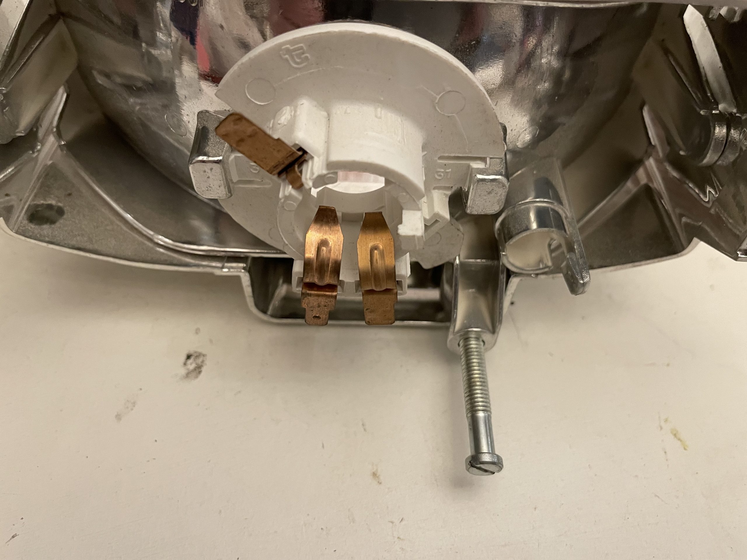 AFTERMARKET TYPHOON HEADLAMP 581578NA (4)