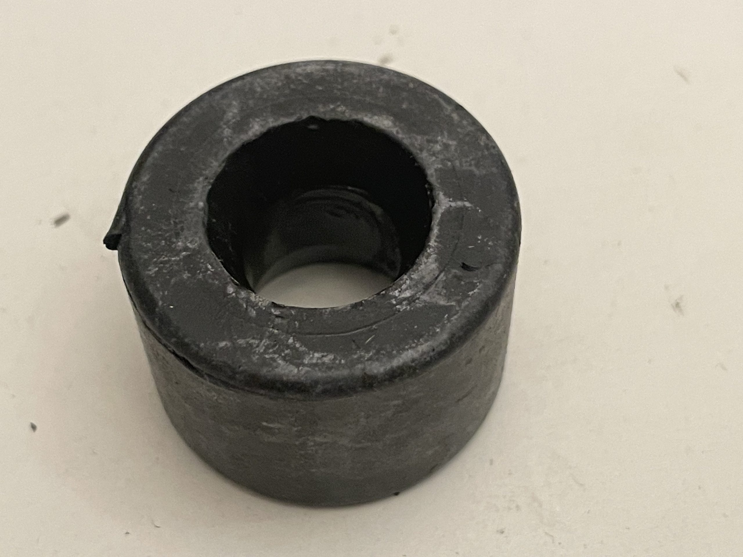 REAR DAMPER RUBBER BUFFER 178150NG