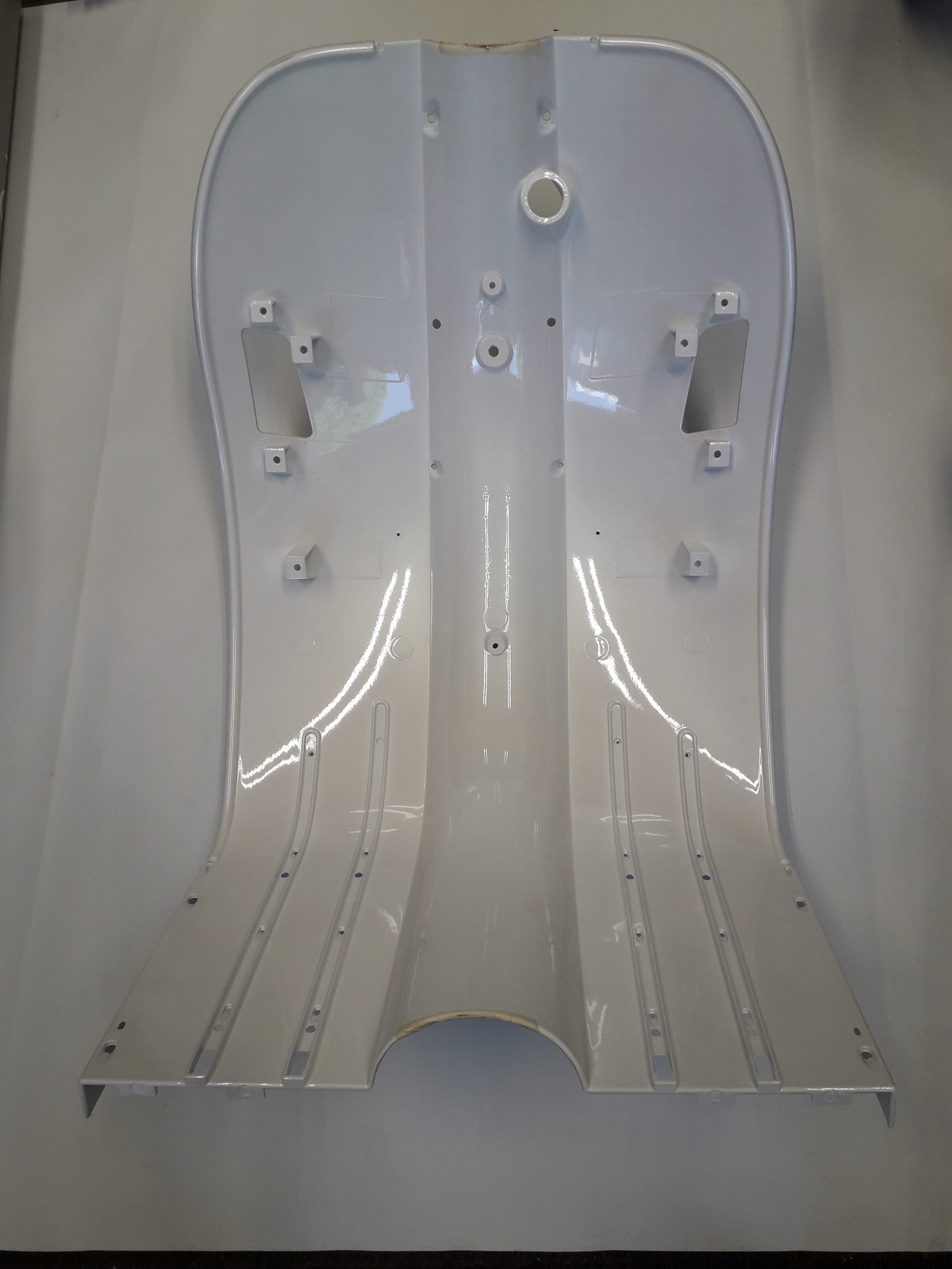 PEARL WHITE LEGSHIELDS 402-50TL-0001-PW-NG (3)