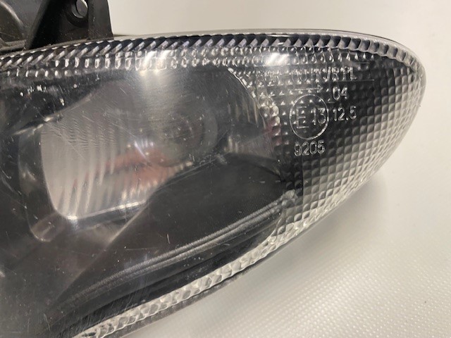 GILERA RUNNER FRONT HEADLAMP ASSEMBLY USED 294382UG10 3